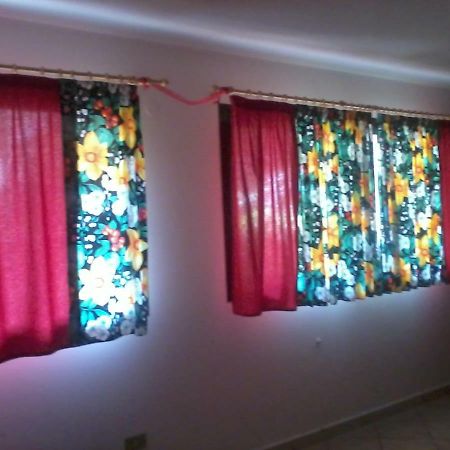 Sperone Ξενοδοχείο Mandra Capreria Εξωτερικό φωτογραφία